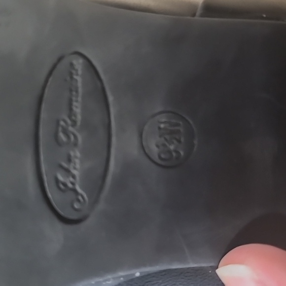 black ankle bootie heels 9.5 - Picture 5 of 5